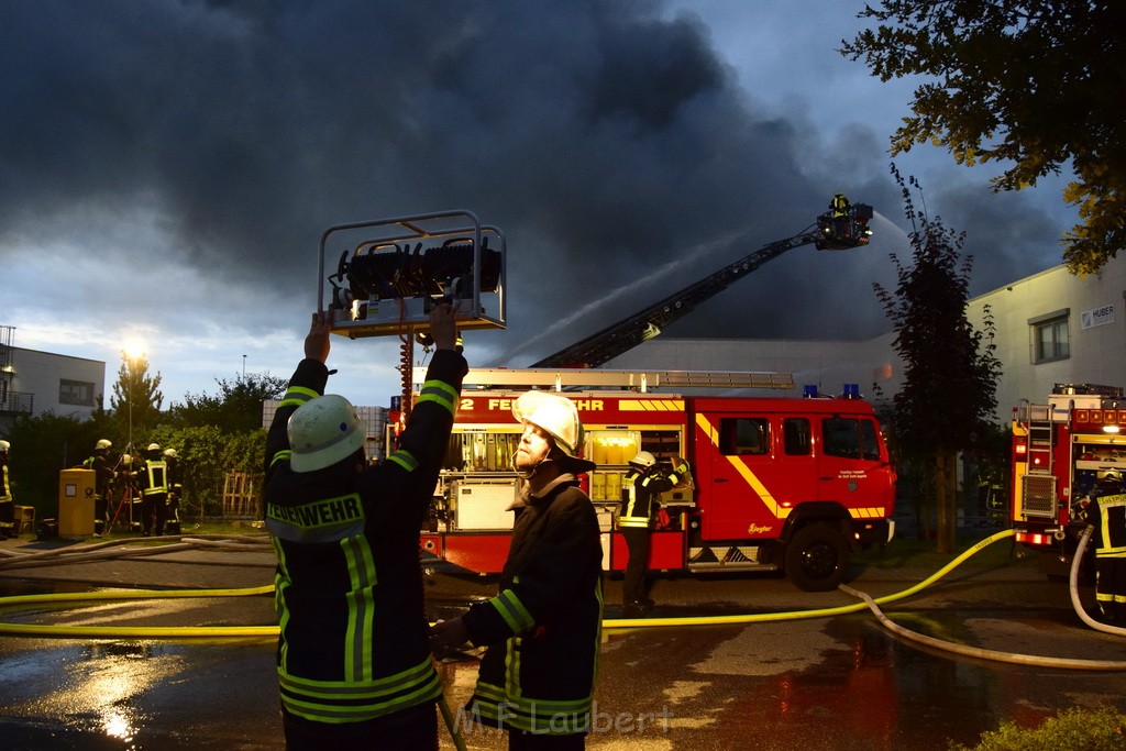 Grossbrand Halle Troisdorf Kriegsdorf Junkersring P364.JPG - Miklos Laubert